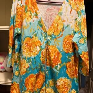 Isaac Mizrahi beautiful Floral light weight cardigan with Orange and Blue 1x